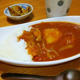 じゃがいもゴロッと昔ながらのチキンカレーライス